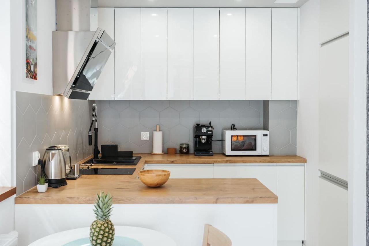 Harmo Old Town With Spacious Sunny Terrace Apartament